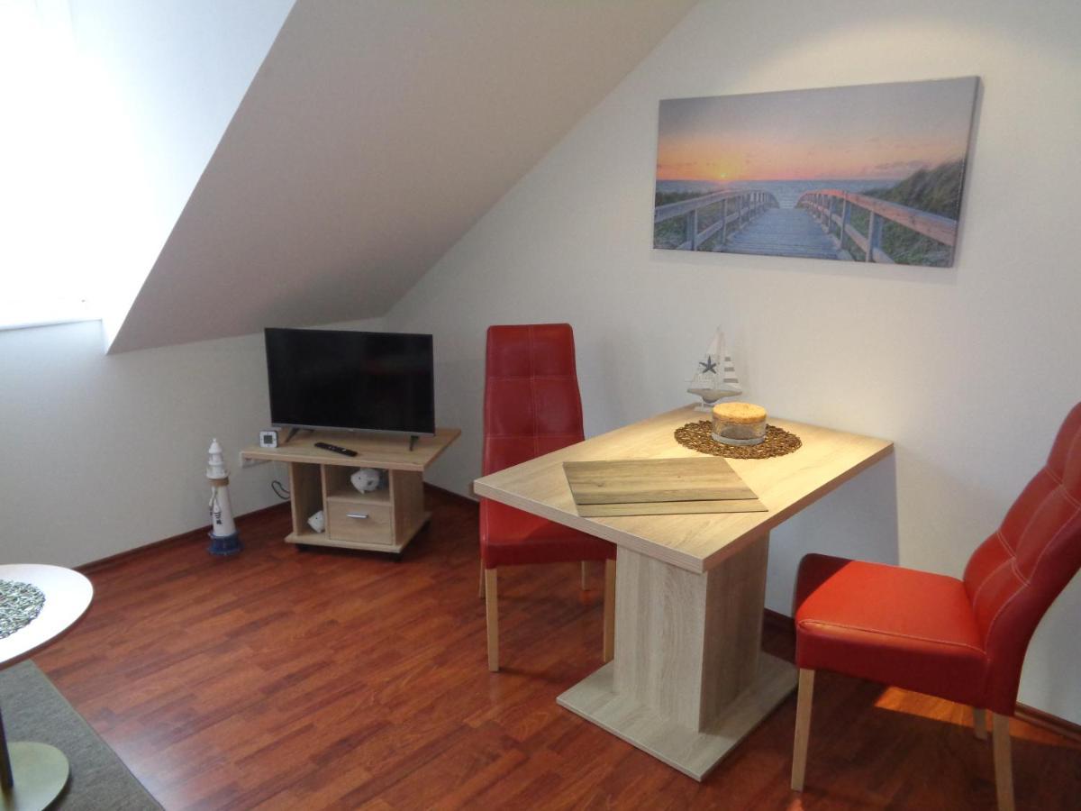 Hafenresidenz - Ferienwohnung 37 Wiek auf Ruegen Luaran gambar