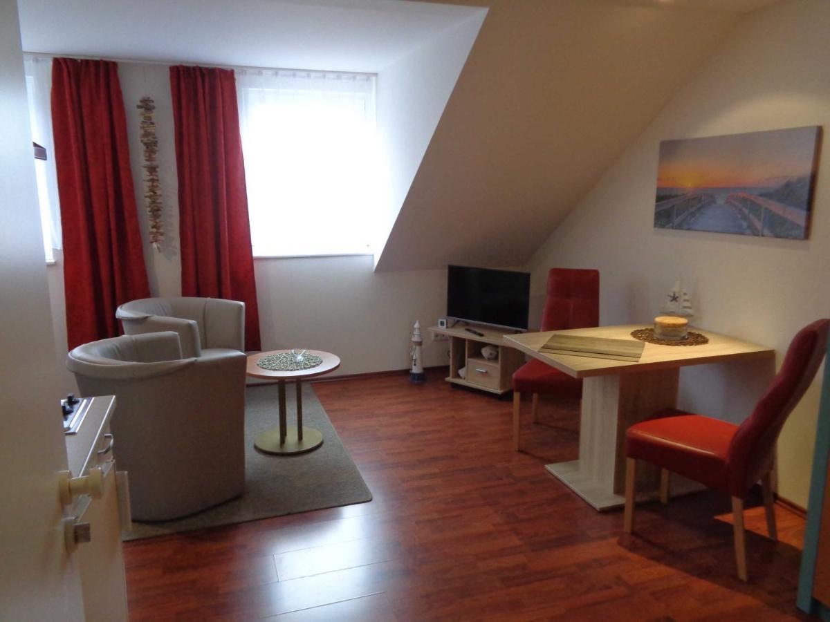 Hafenresidenz - Ferienwohnung 37 Wiek auf Ruegen Luaran gambar